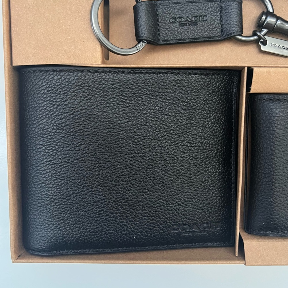 💯COACH Boxed 3 In 1 Wallet Gift Set - Picture 12 of 13